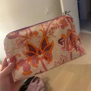 LIMITED EDITION medium size roller rabbit makeup bag